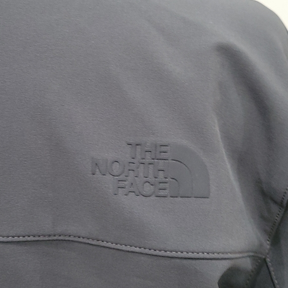 The North Face Windwall Jacket - Picture 7 of 13